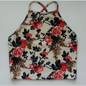 Cute floral crop top 🌸